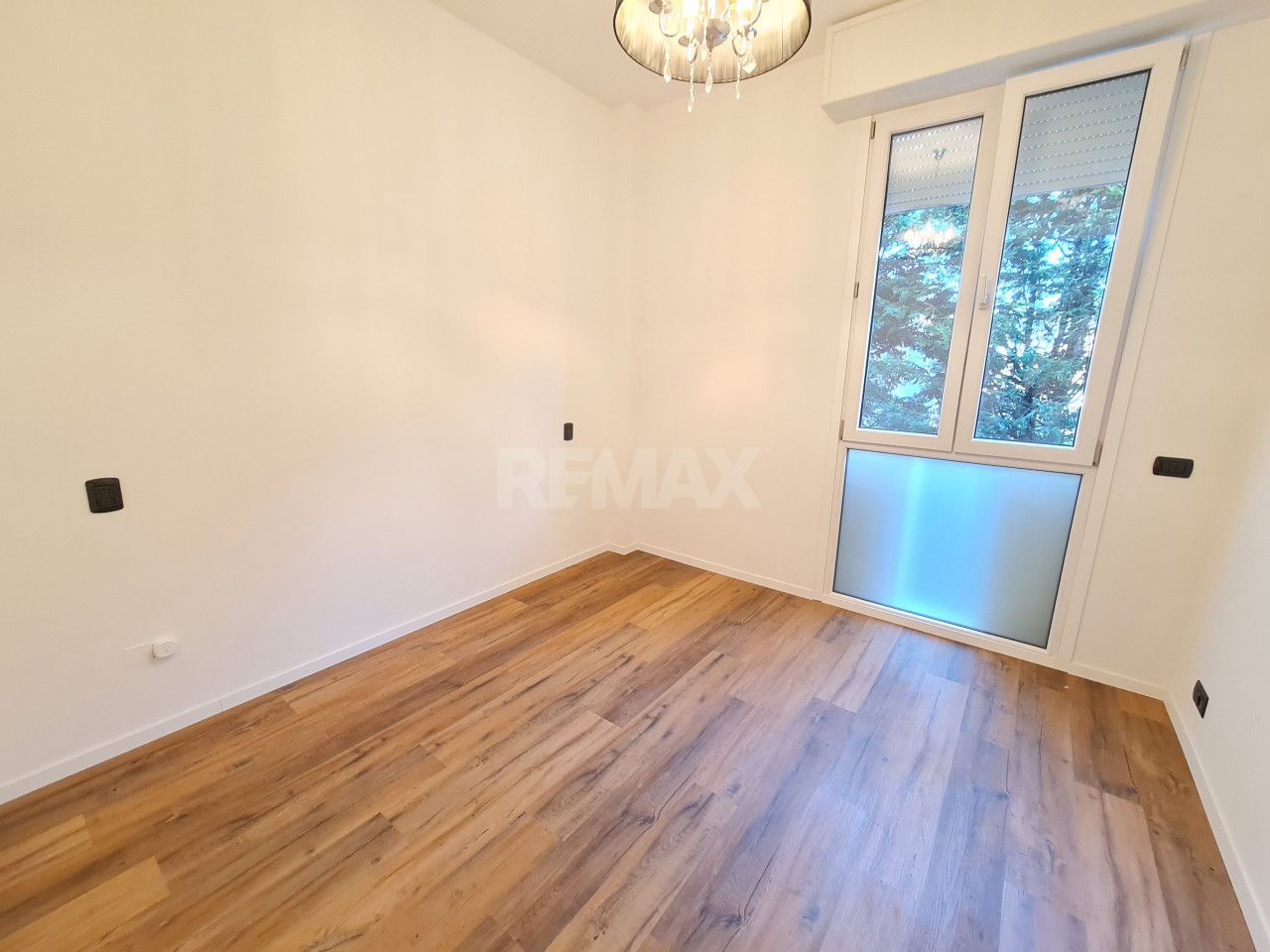 Apartament de vânzare în Abano Terme, Italia – 50 m², complet renovat! - Poză 6