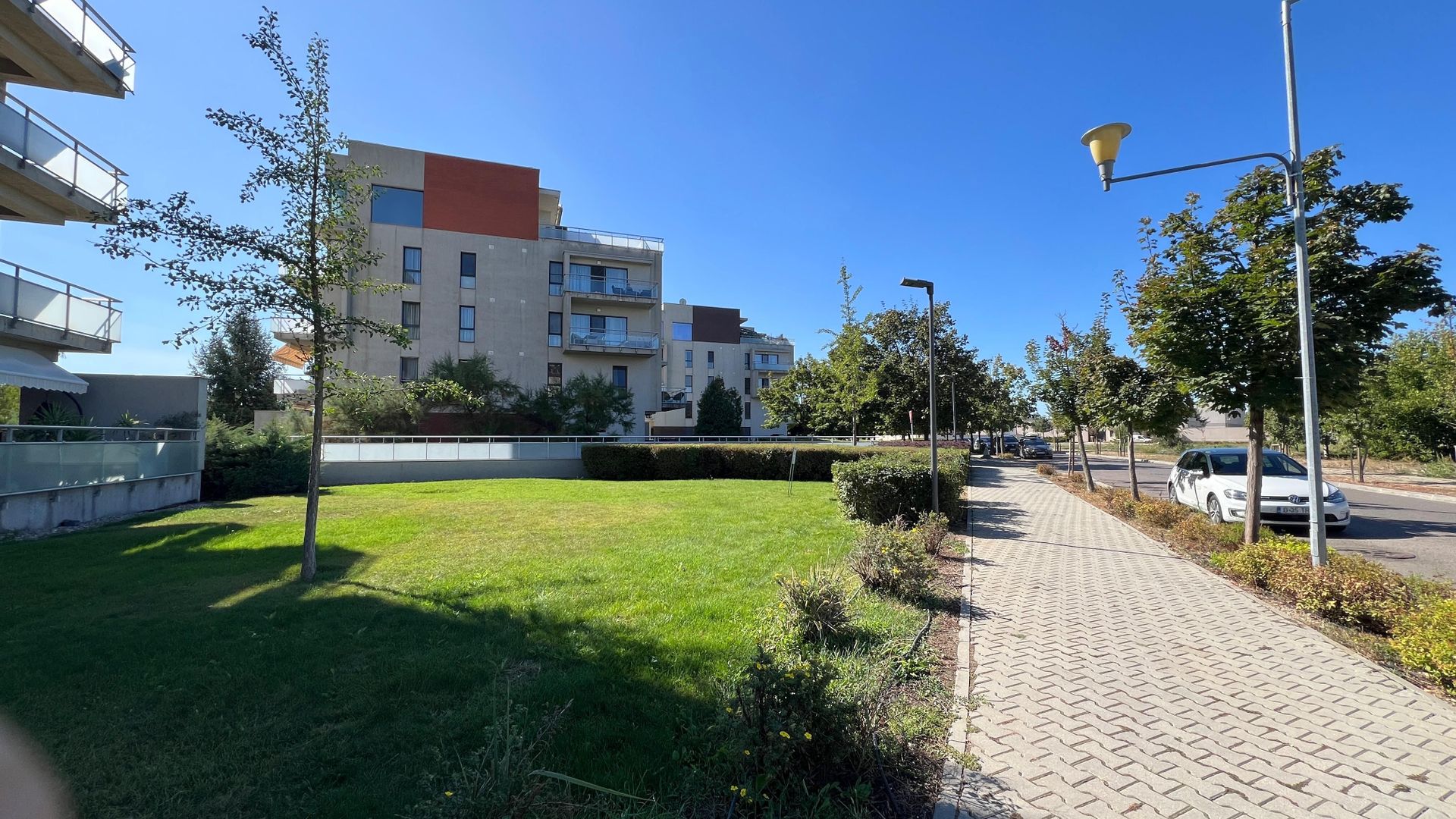 3 camere Baneasa | parcare si boxa de 9 mp | langa ambasada SUA - Poză 1