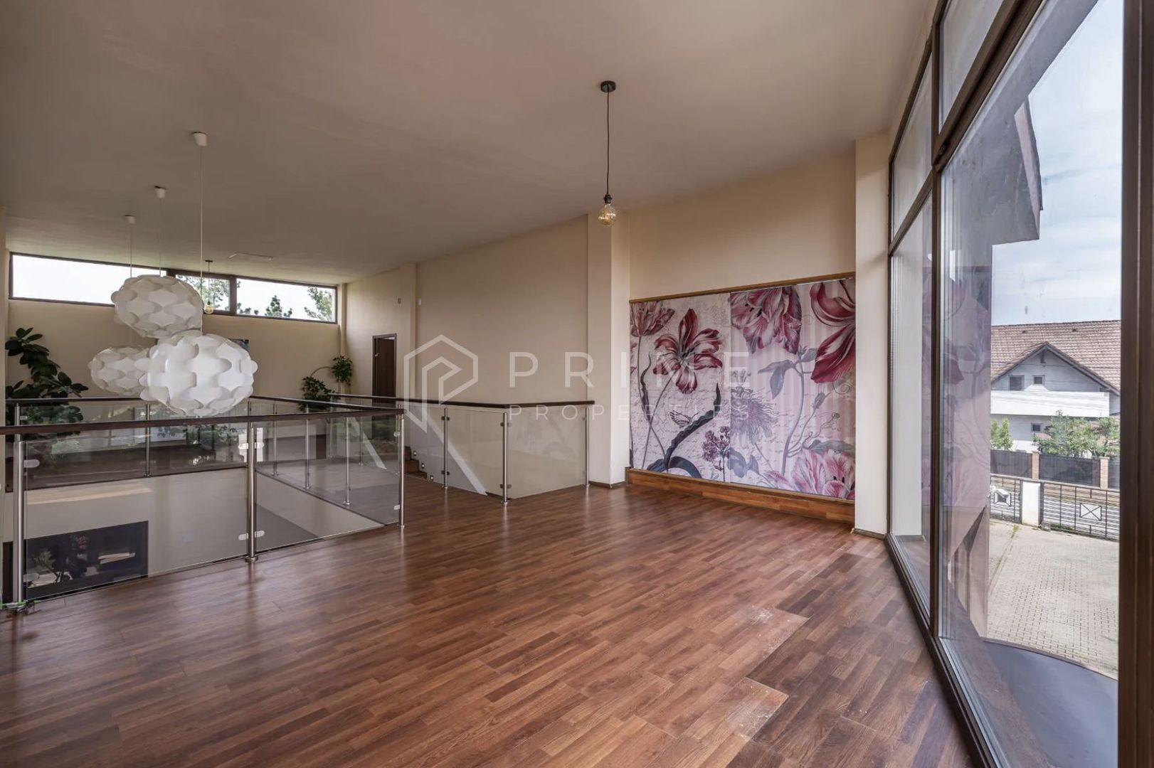 Vilă cu design și dotări deosebite de vânzare - Poză 7