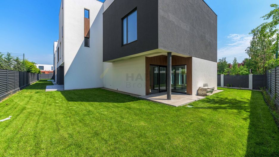 VILA IANCU NICOLAE, stil mediteranean, 5 dormitoare, 3 terase, gradina - Poză 2