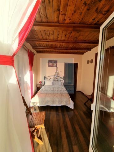 Casa/Villa 10 camere ,322 mp utili, teren 796 mp- zona 7 scari/ Sacele - Poză 6