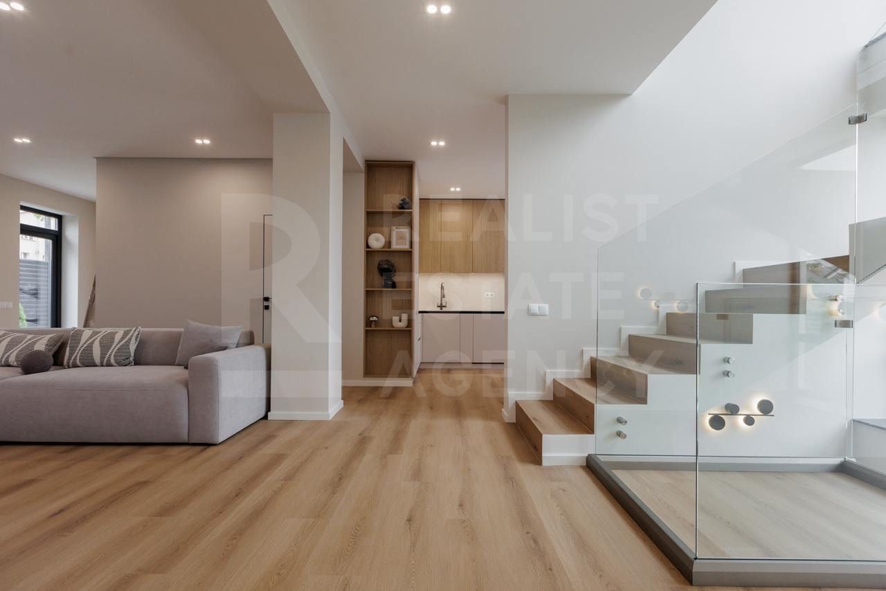 Vânzare, casă, 3 nivele, 4 camere, șos. Chisinaului 38, Cricova - Poză 15