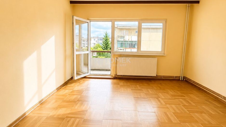 Apartament 4 camere suprafata mare zona Scriitorilor Brasov - Poză 1