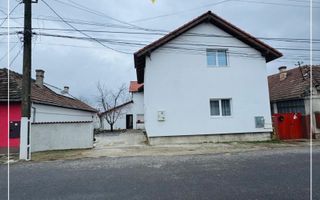 Vladimirescu Casă de vânzare cazare venituri lunare constant risc mic - Poză 1