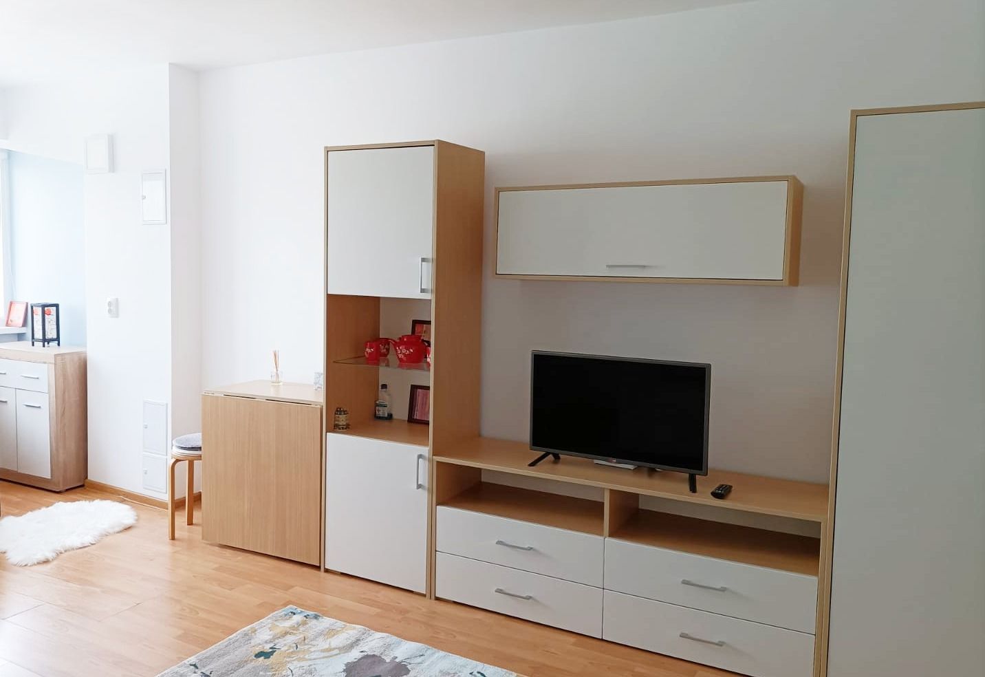 Garsoniera moderna I mobilata si utilata - Poză 1