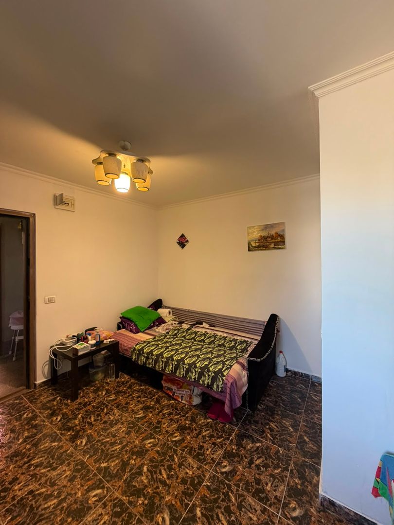 2 garsoniere unite functional | Etaj 1 | Centrala proprie | Viilor - Poză 3