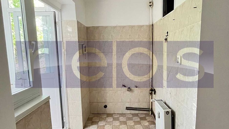 VANZARE GARSONIERA | DECOMANDATA | ZONA BABA NOVAC - Poză 2