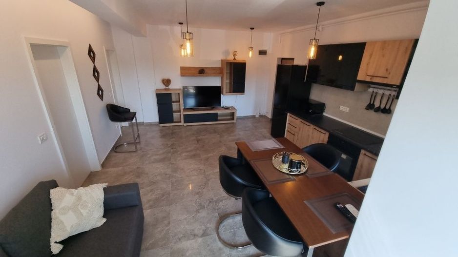🏡 Închiriez apartament 2 camere – zona Soarelui, aproape de Parcul Pă - Poză 1