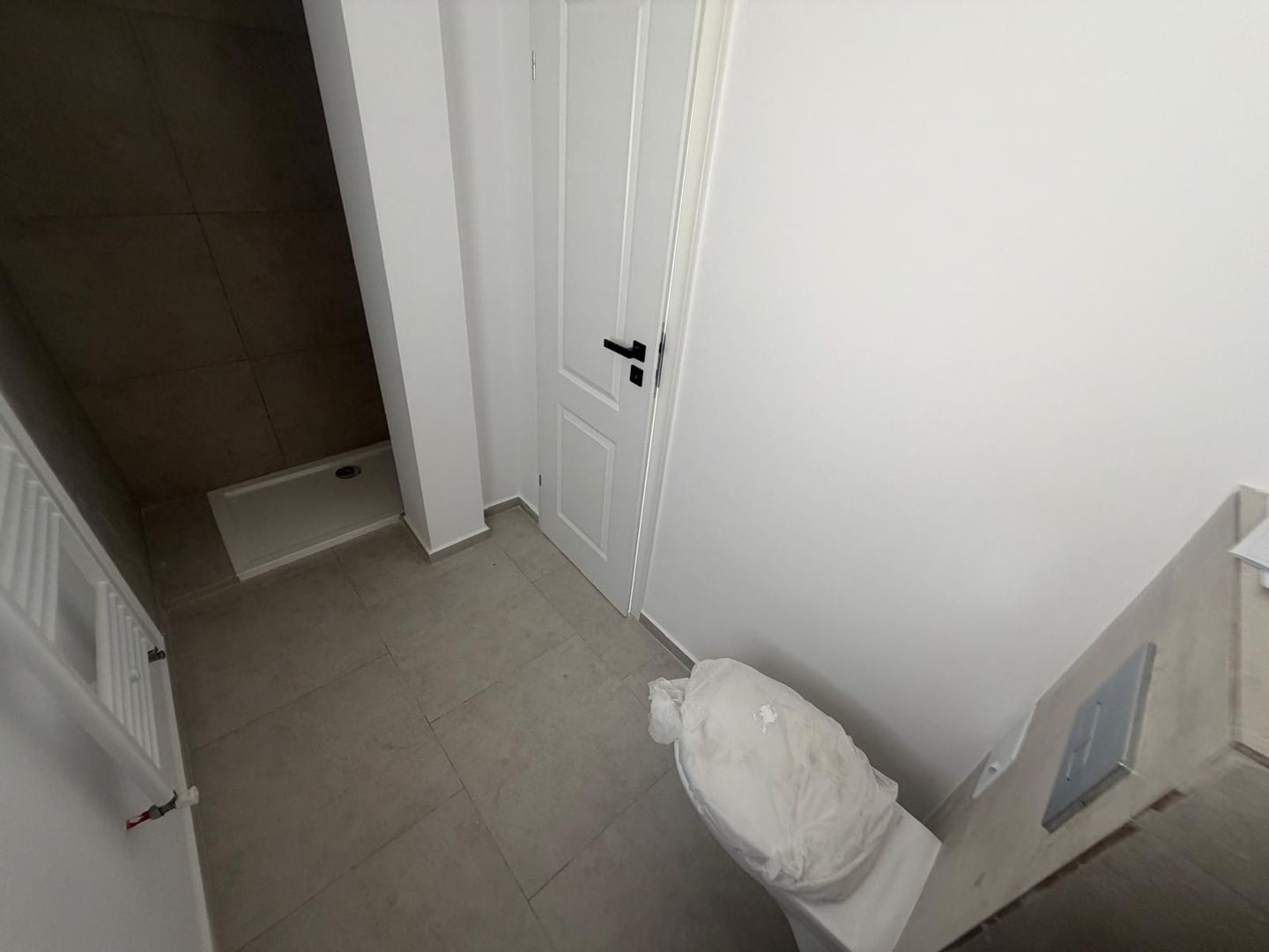CASA DUPLEX INDEPENDENTEI, TOATE UTILITATILE, TEREN 243 MP, COMIS 0% - Poză 9