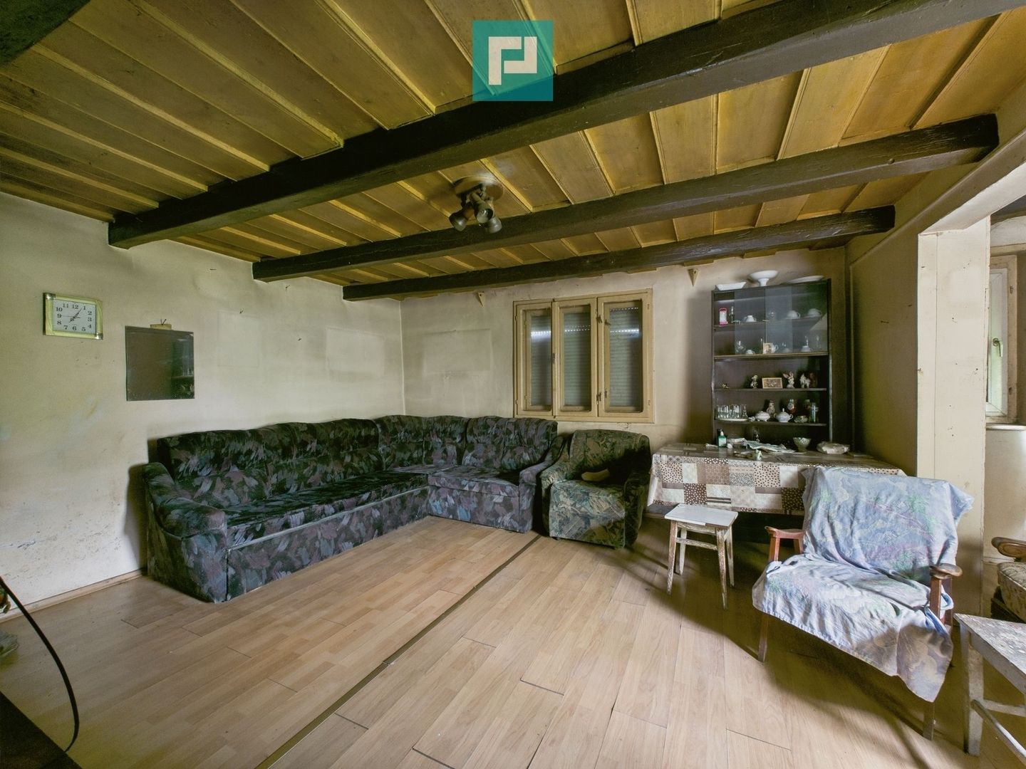 Casă tradiţională cu anexe în ODVOŞ, comuna Conop. - Poză 3