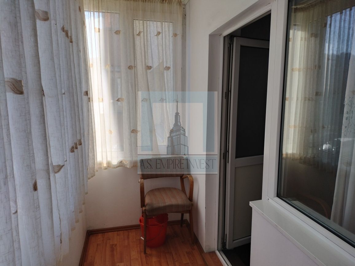 Apartament 2 camere decomandat, et.1/4 - zona Astra - Poză 3