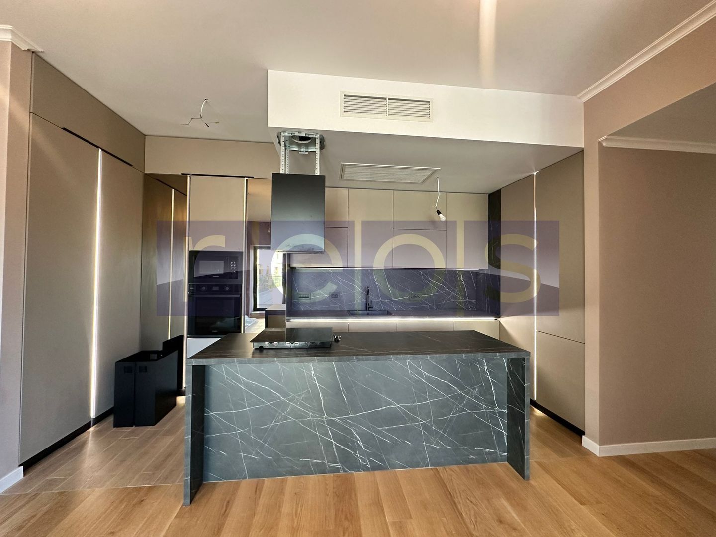 I APARTAMENT 4 CAMERE | PRIMA INCHIRIERE | TERASA 140mp | BLOC NOU | - Poză 7