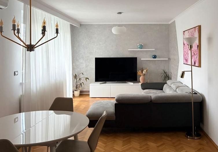 Central-Parcul Copiilor | 2 Camere | Amenajat Modern. - Poză 1