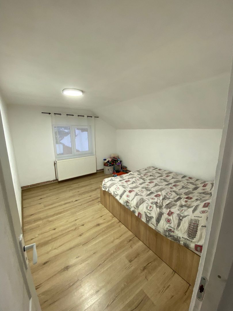 🏠 CASĂ DE VÂNZARE ÎN GLOGOVEȚ, COMUNA VALEA LUNGĂ - Poză 8