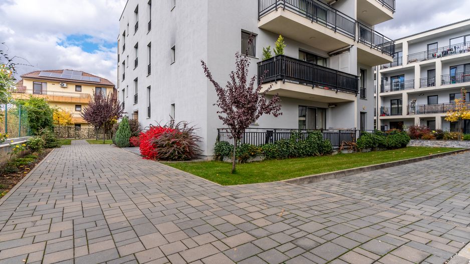 Apartament 2 camere, 55 mp + 2 balcoane, parcare, Aurel Gurghianu - Poză 1