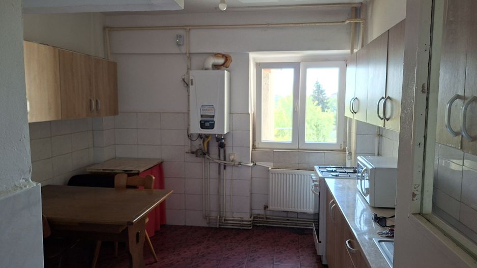 BRASADAS inchiriaza ap cu 4 cam etaj 3/8 cu lift in Micro 17. - Poză 6