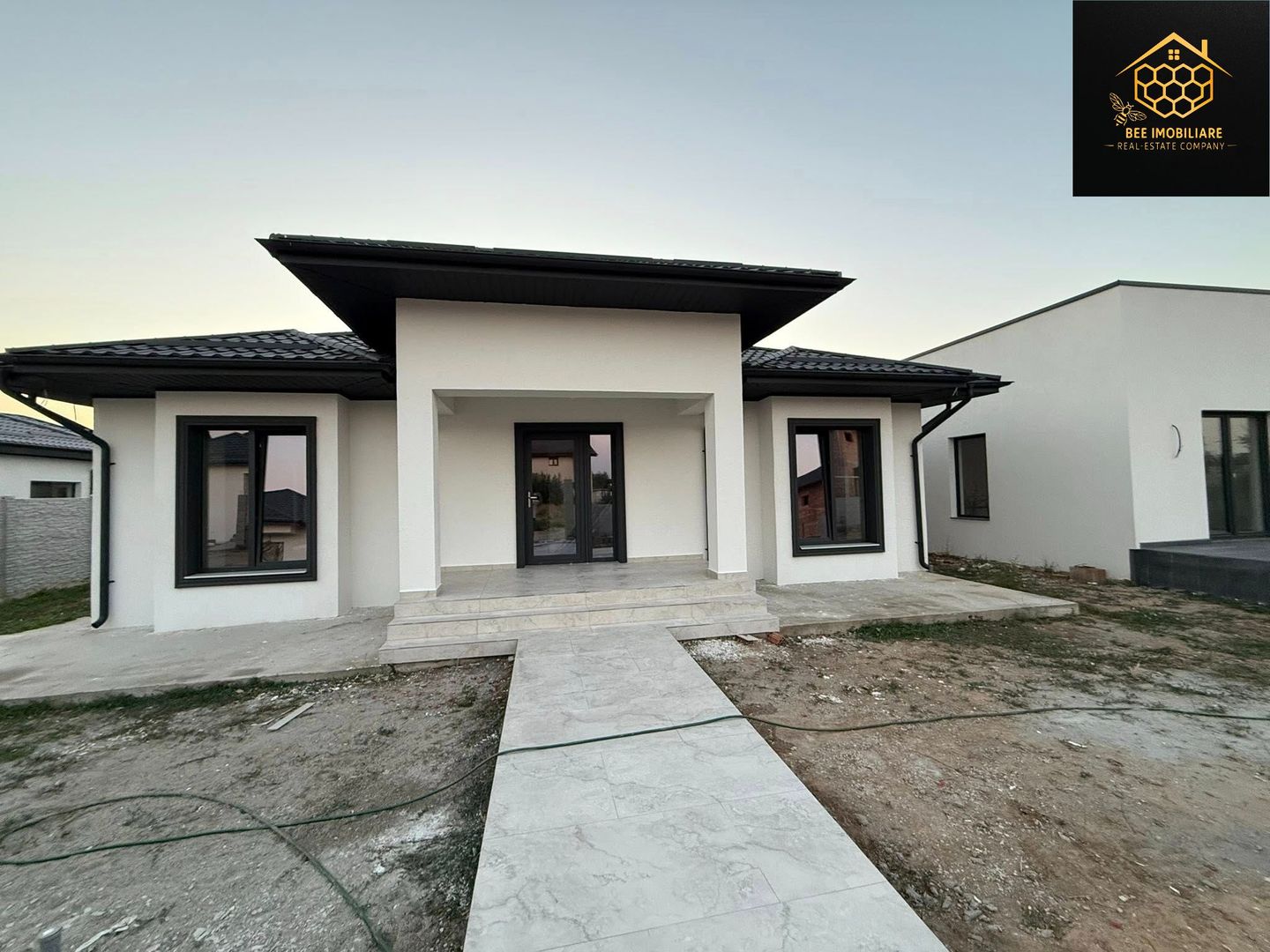 Casa pe parter, Constrctie noua in cartierul Damila - Craiova - Poză 4