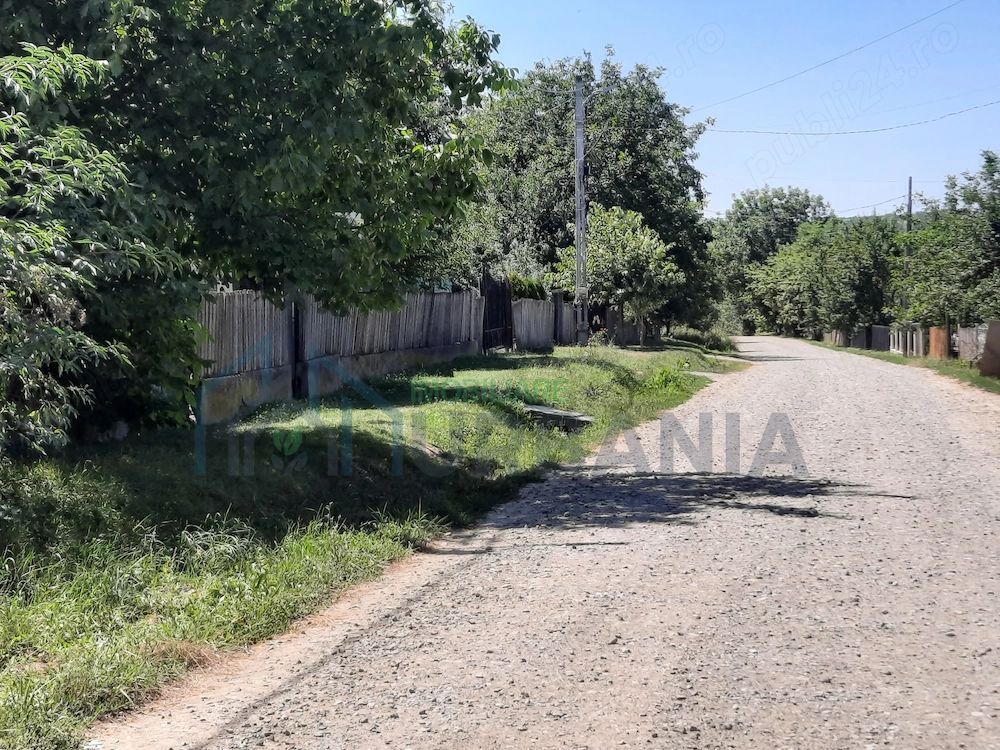 Teren intravilan de vanzare, Bârnova, sat Todirel, 2.422 mp - Poză 1