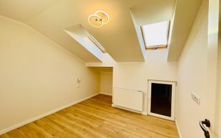 Apartament 4 camere 90 mp utili 2 bai si loc de parcare in Selimbar - Poză 3