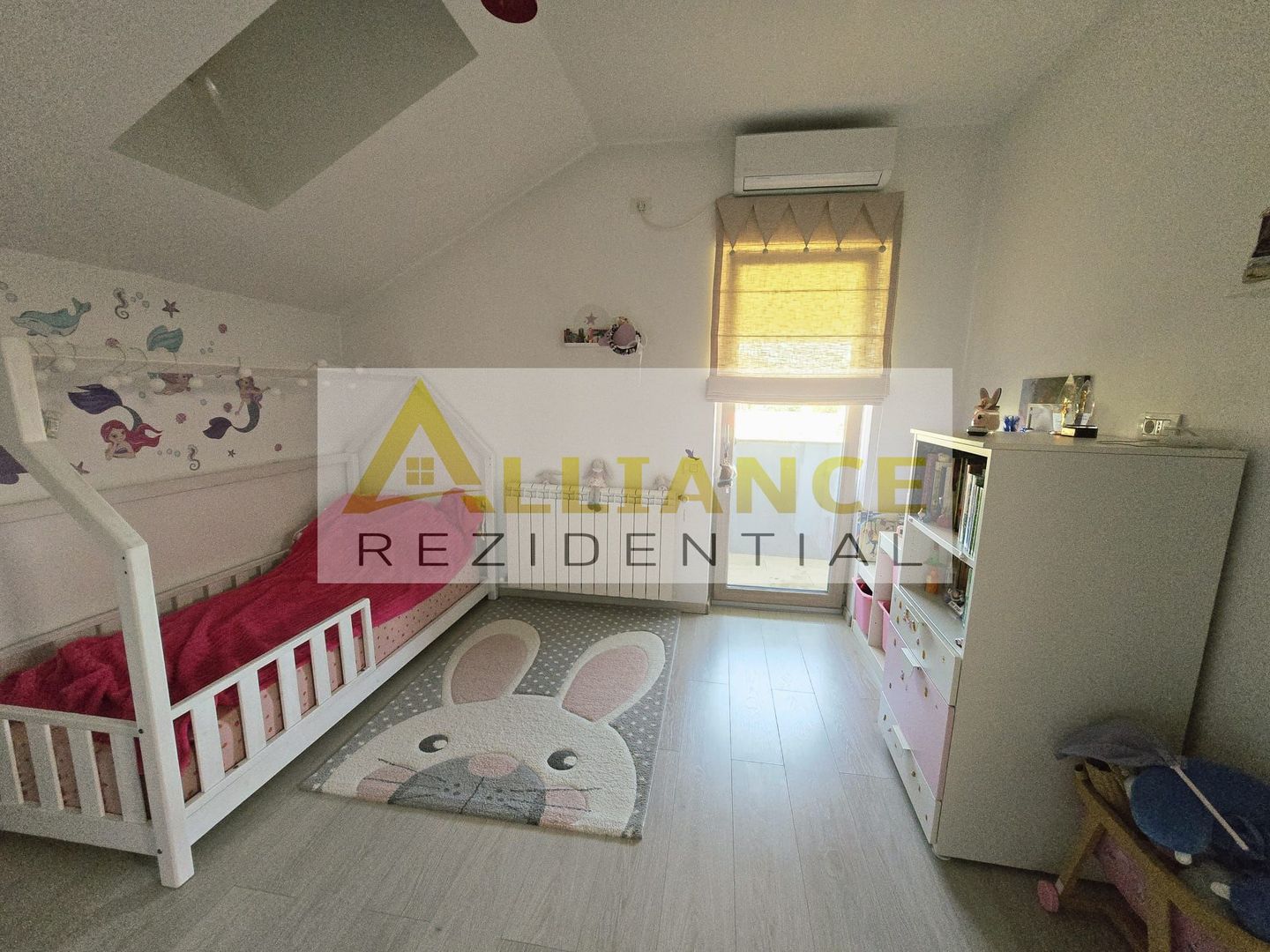 Vila individuala P+M~ 5 camere 2 bai ~ 700mp teren - Poză 3