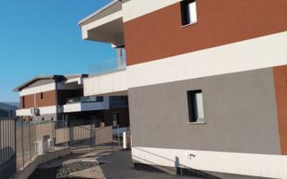 Casa tip duplex | 2 Parcari | Magnoliei | Floresti - Poză 1