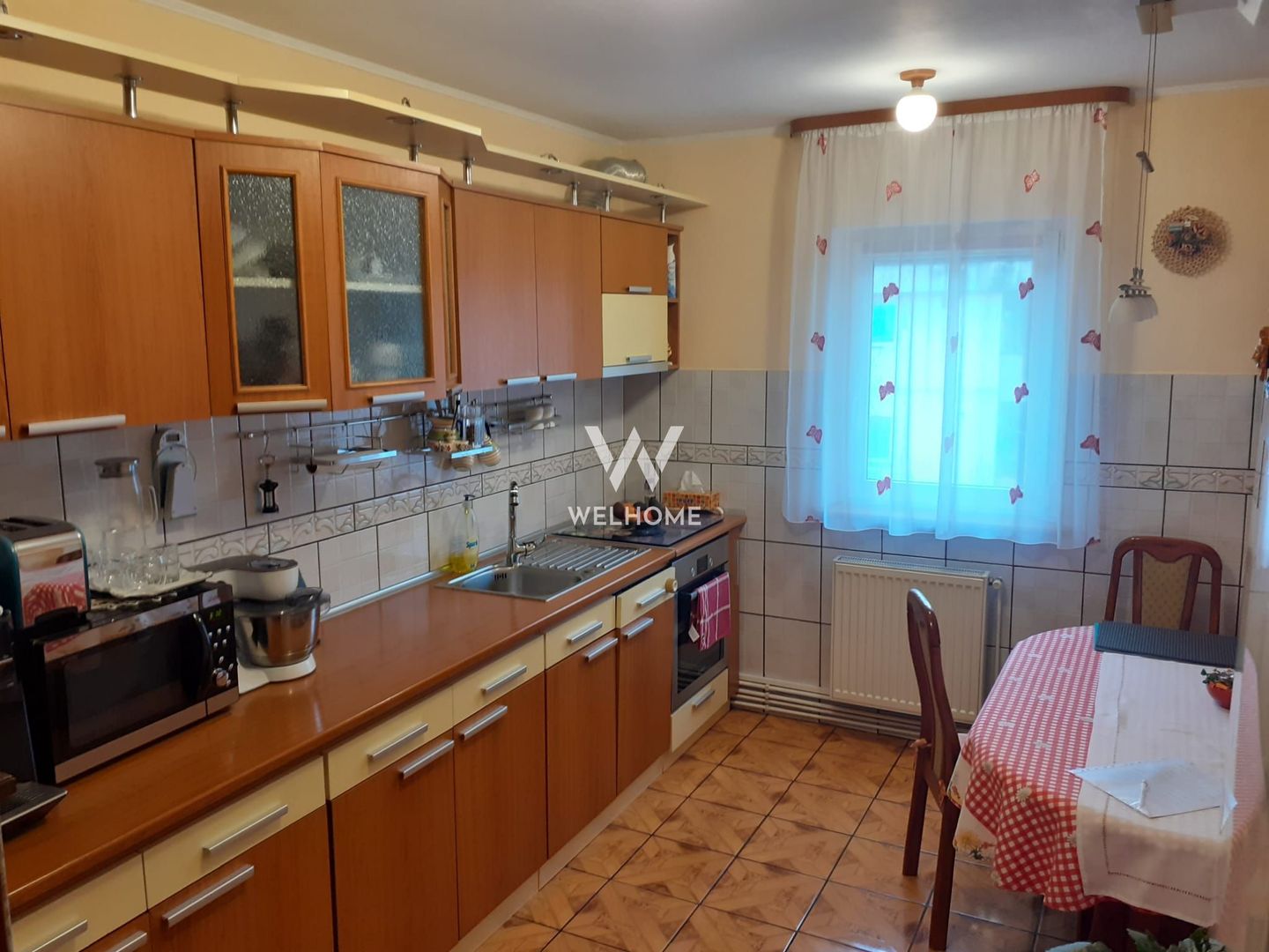 Apartament decomandat, bine intretinut, 3 camere, 2 bai  - Turnisor - Sibiu - Poză 3