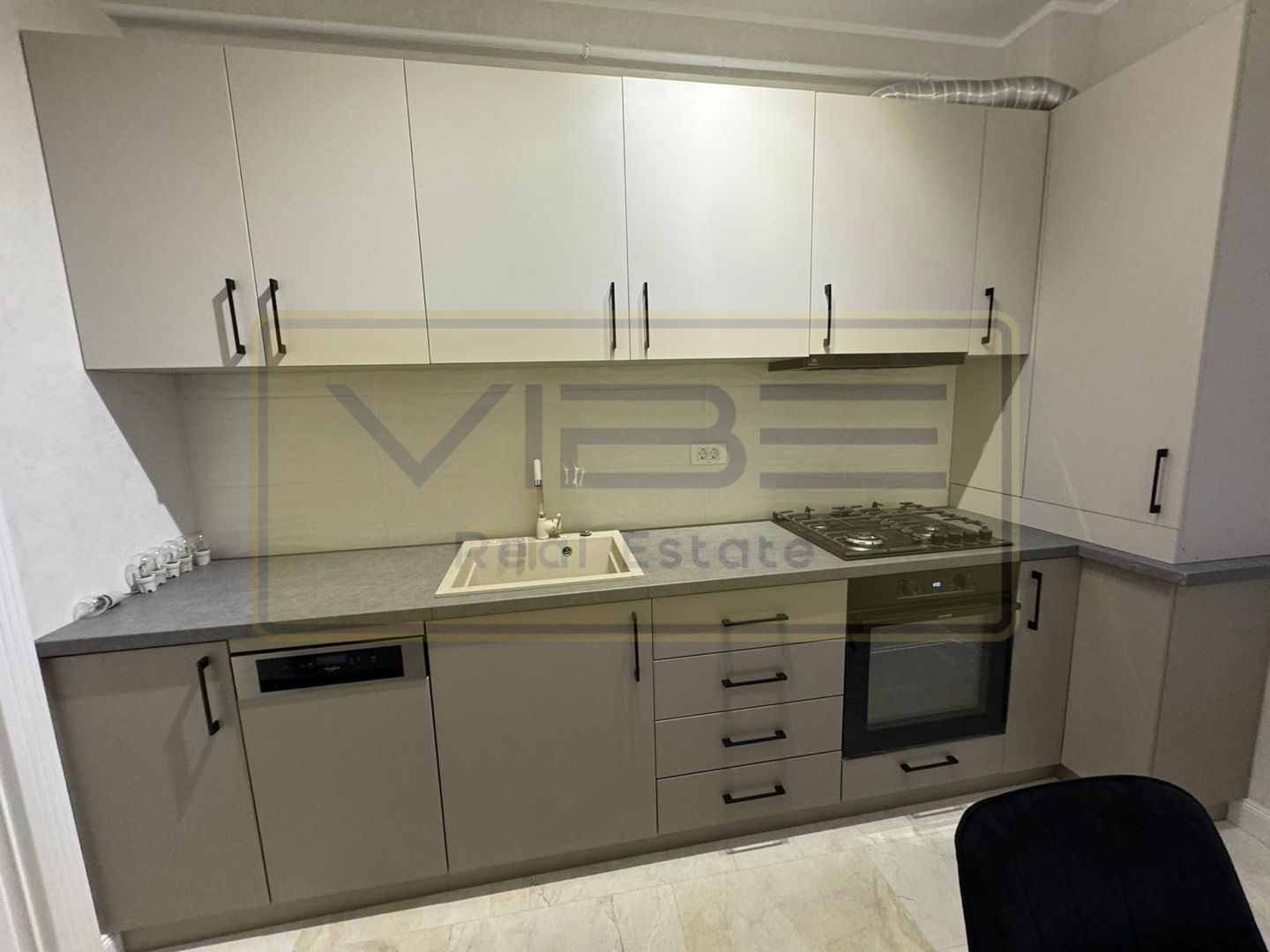 Apartament NOU 2 camere decomandat Royal Town - Poză 17