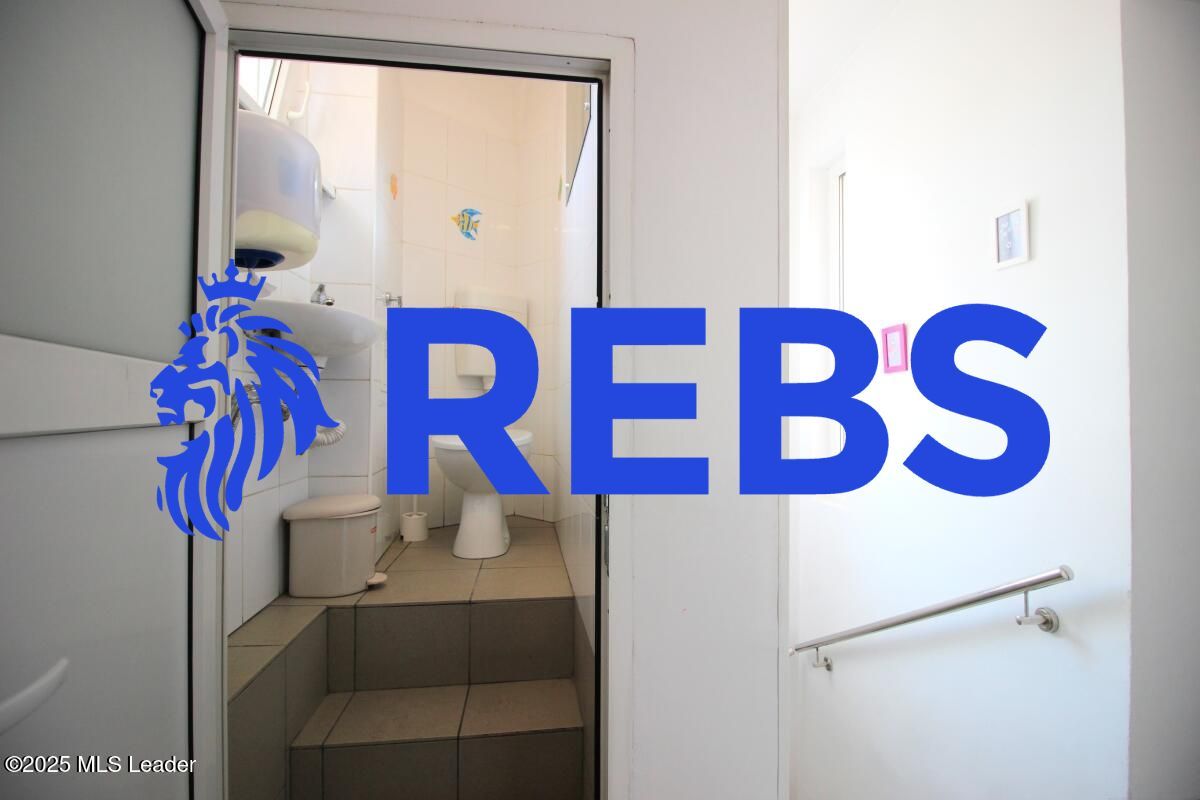 Salcamilor - Bd. Dacia, Vila renovata 223 mp utili, inchiriata! - Poză 56