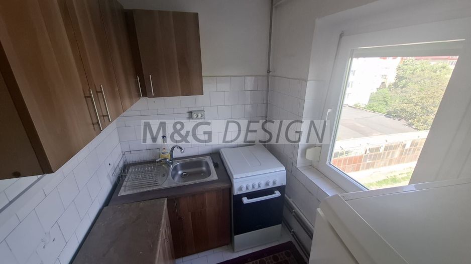 Aradului, garsoniera cu centrala proprie, langa restaurant Tinecz - Poză 11