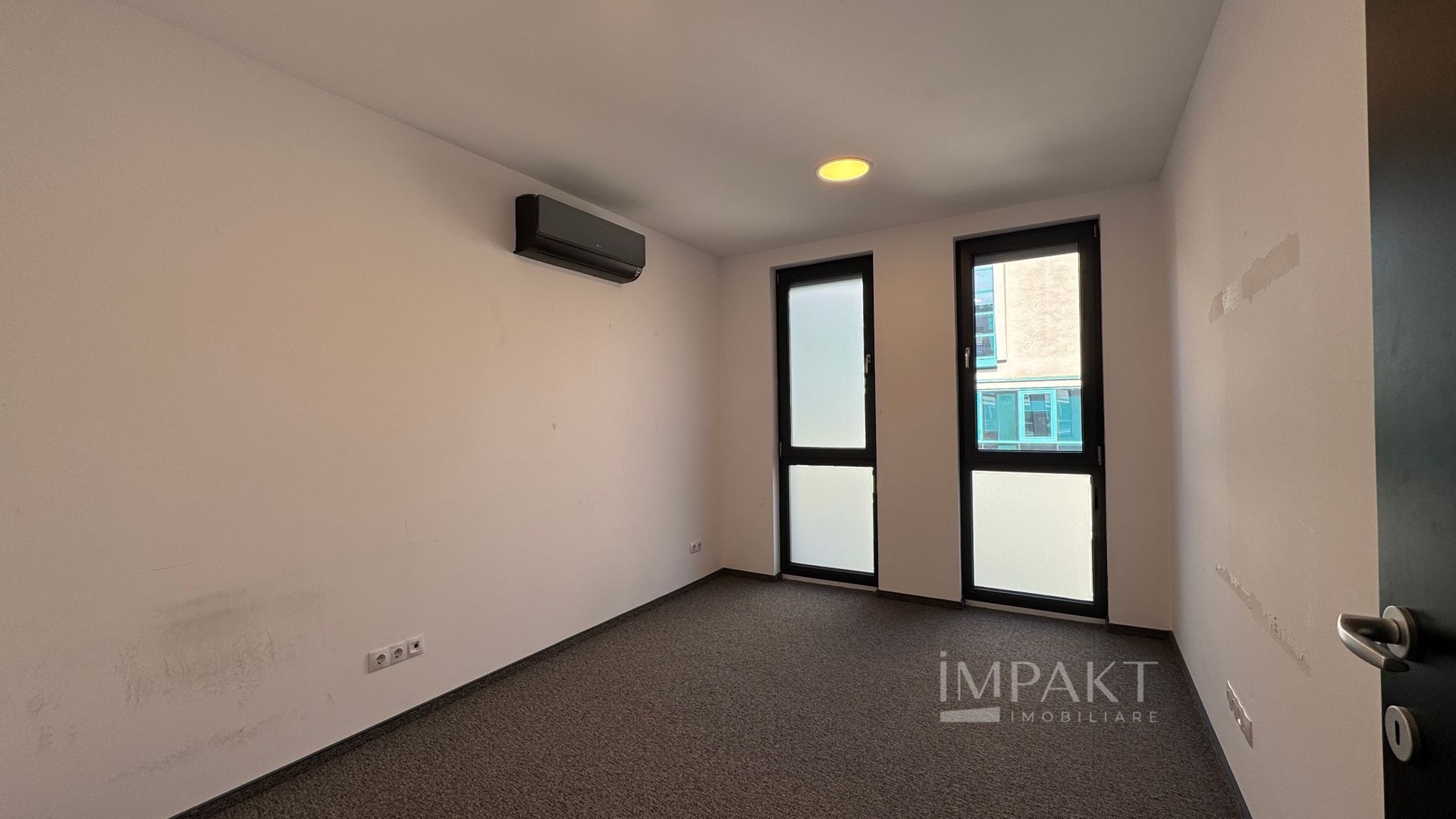 Apartament 2 camere Platinia Avram Iancu, pretabil locuinta / birouri! - Poză 8