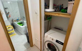 Ultracentral - 3 camere - 2 bai - etaj 3/4 - renovat + Boxa subsol - Poză 9