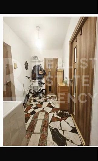 Vânzare, apartament cu 2 camere în zona Drumul Taberei - Poză 7