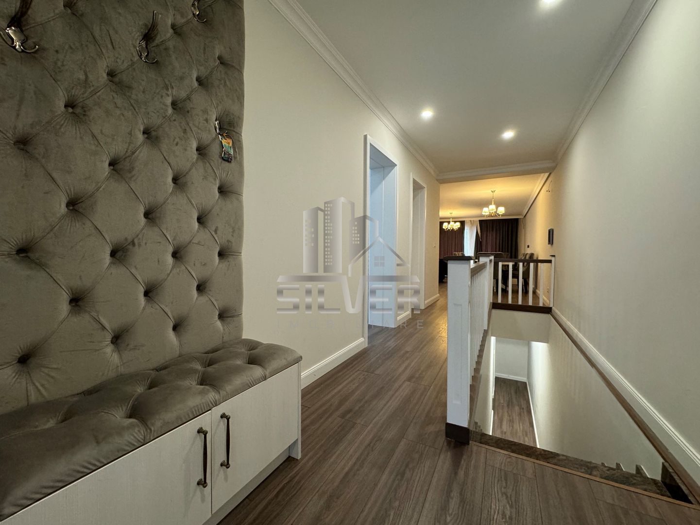 Casa moderna cu teren de 280 mp  la 5 minute de Vivo! - Poză 3