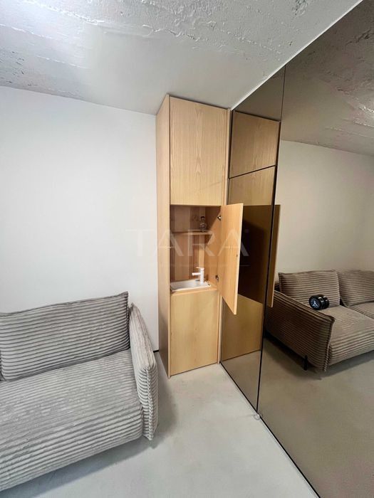 Studio in Centrul orasului, ideal  Airbnb. - Poză 3