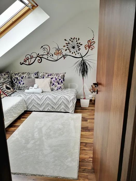 Apartament elegant cu 3 camere în Zorilor - Poză 8