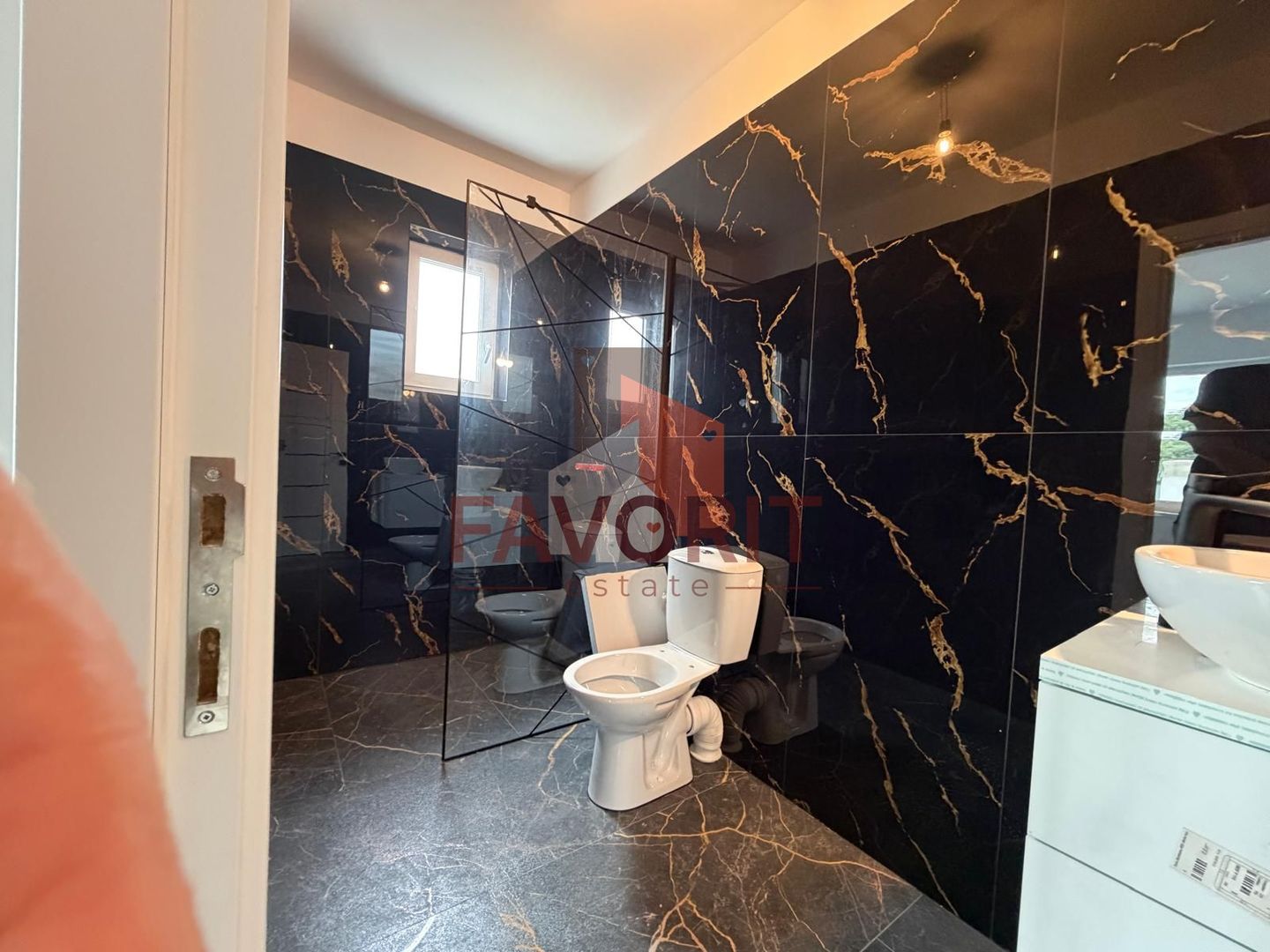 Duplex | 110 mp utili | Asfalt | Toate utilitatile | Finisaje premium - Poză 12