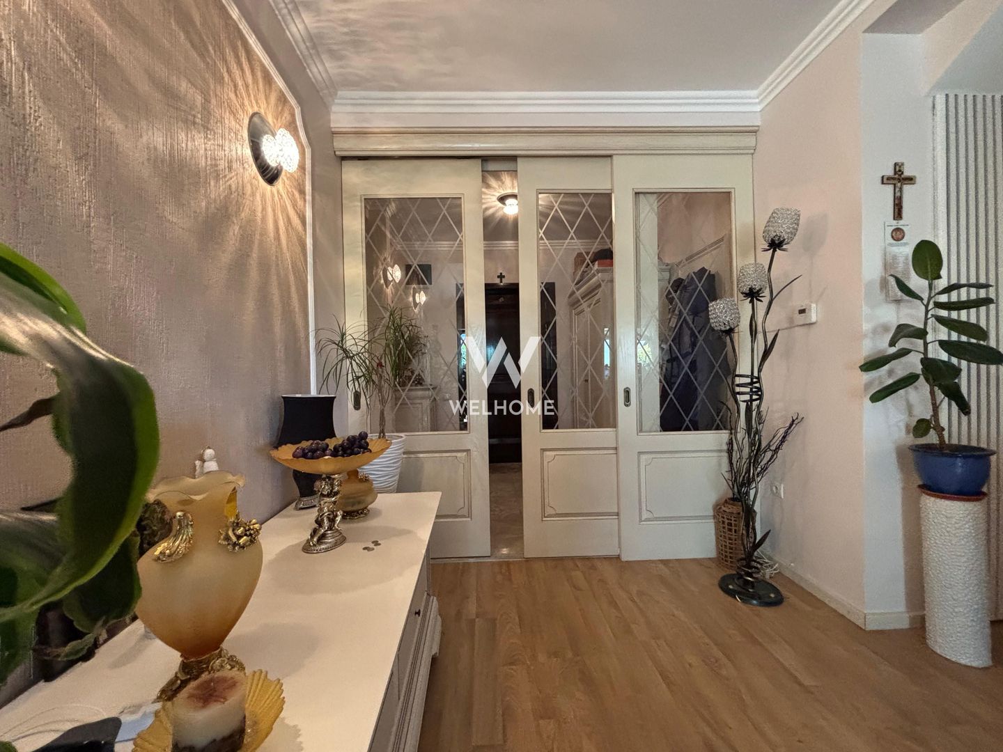 Casă amenajată de designer, garaj și pod locuibil - Șelimbăr - Poză 4