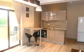 Închiriere Apartament cu 2 camere, bloc nou 2010, parcare subterana, terasa mare - Poză 2