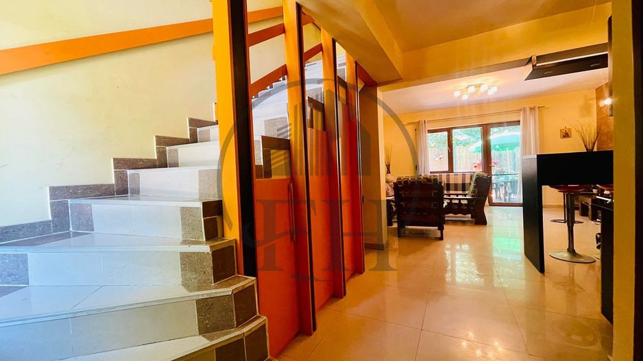 SOLD/ VANDUT  Casă / Vilă, Pensiune de vanzare Constanta, Venus, la mare - Poză 3