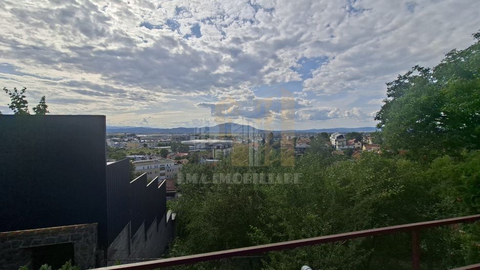 Apartament 2 camere semidecomandat Brasovul vechi - Poză 20