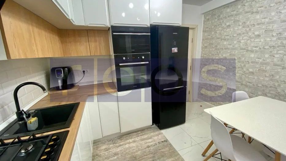 DE VANZARE DUPLEX 93MP PLUS CURTE 200 MP - Poză 5