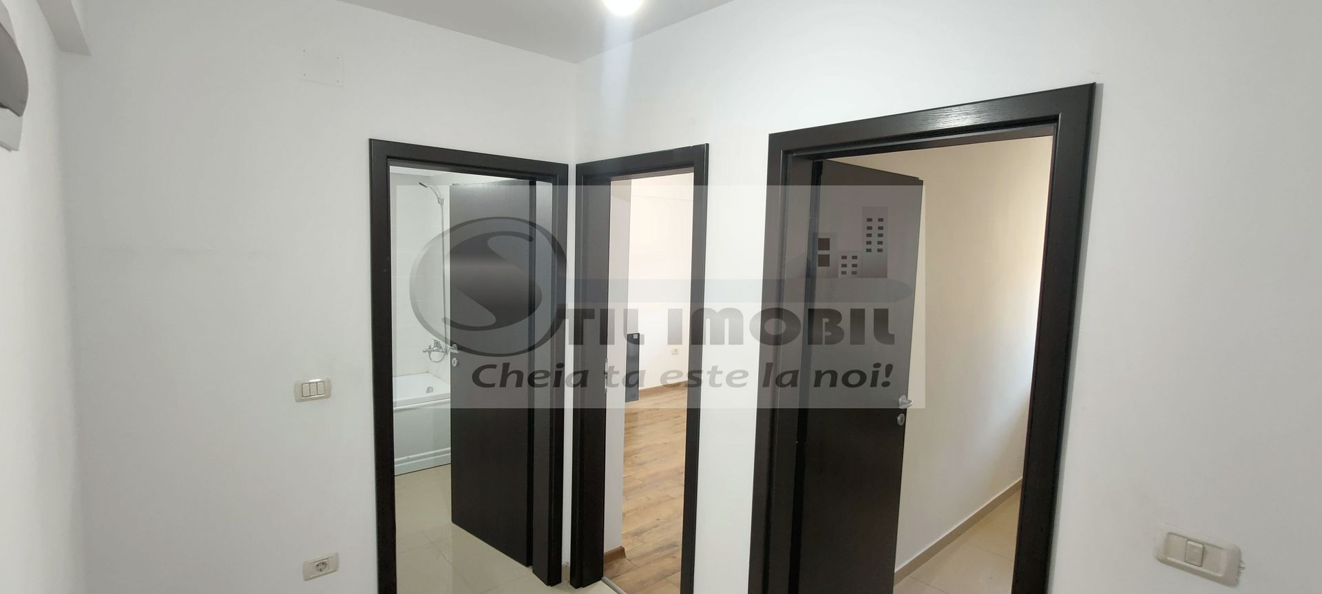 1 CAM BUCIUM PREDARE IMEDIATA, LIDL BLOC NOU DECOMANDAT CU TERASA - Poză 9