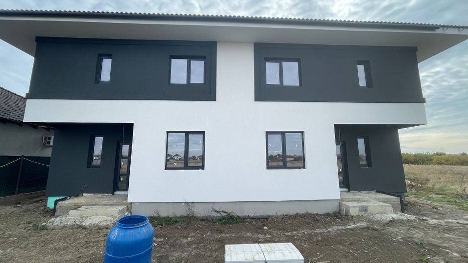 Duplex -5 camere-SUPER PRET-Giarmata VII - Poză 1