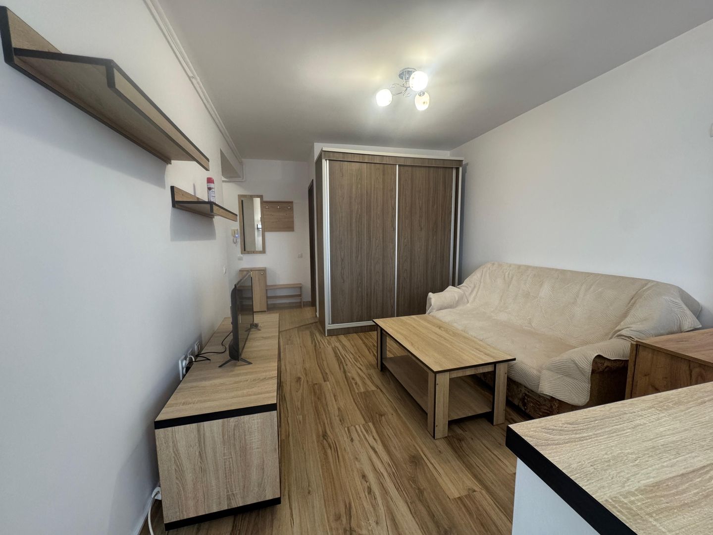 APARATORII PATRIEI - Cheile Turzii | Chirie 2 Camere Bloc Nou + Metrou - Poză 1