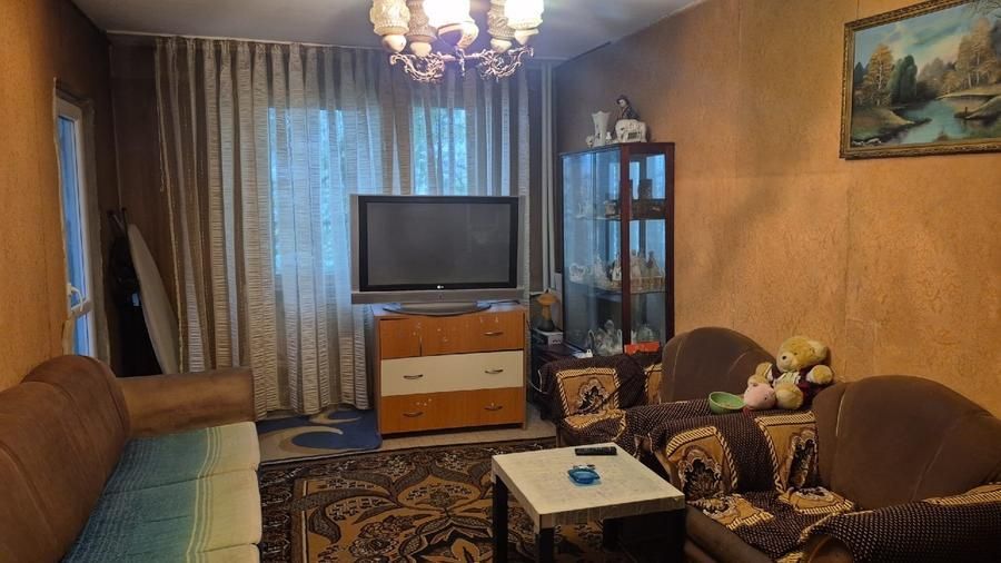 Vanzare apartament 3 camere Titan- Fizicienilor, 2 bai, bloc 1984 - Poză 2