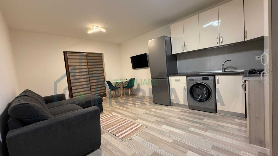 Închiriez apartament 2 camere ESQ Village + loc de parcare - Poză 1