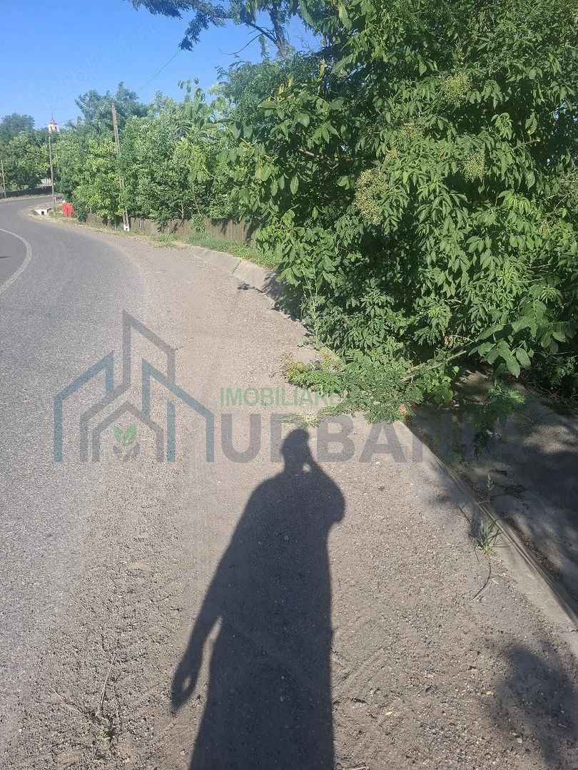 Casă de vânzare, sat Gropnița, teren 900 mp, 25 km de Iași - Poză 2