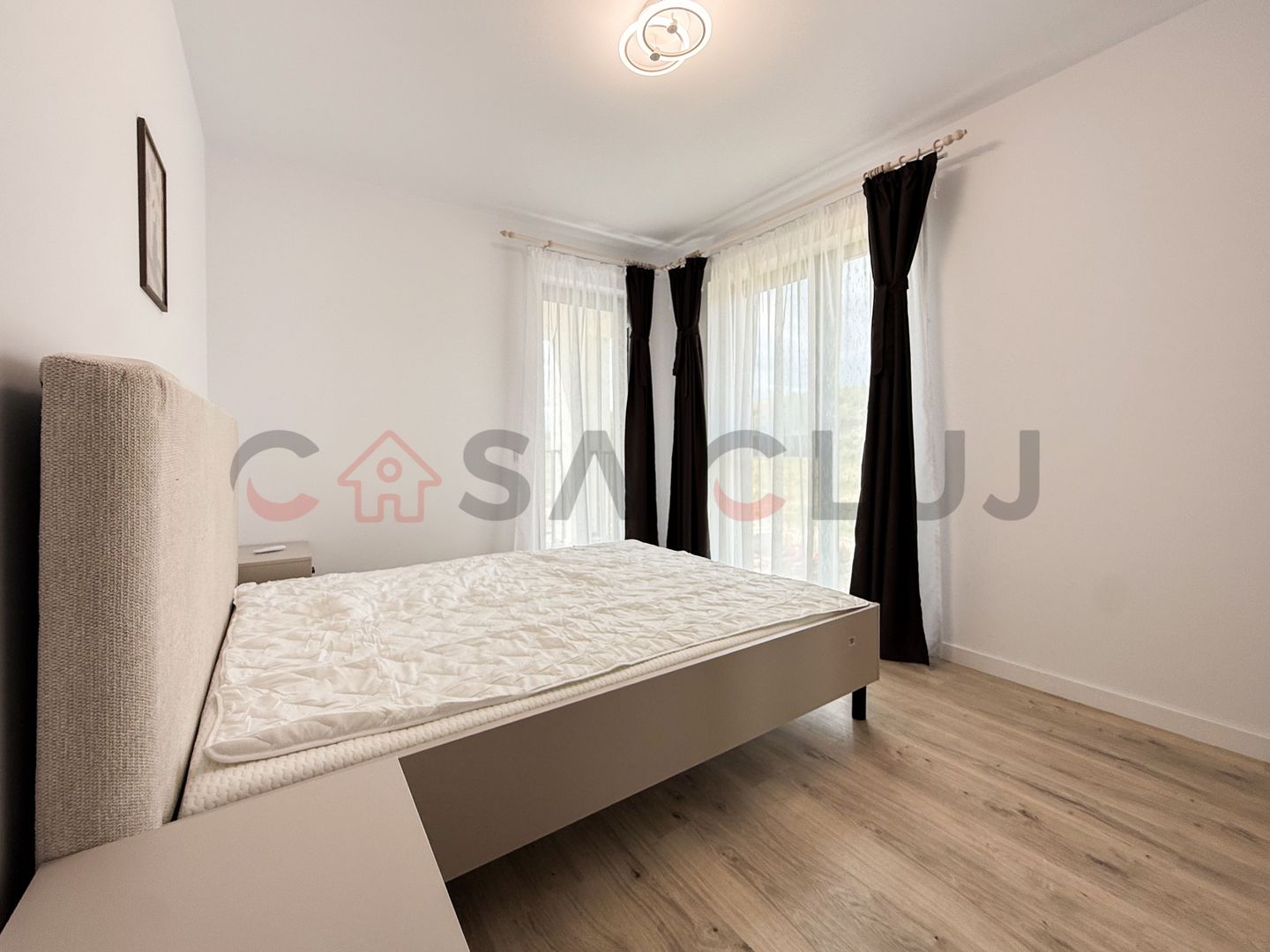 Apartament nou, 2 camere, parcare, Zona Stadion Floresti - Poză 1