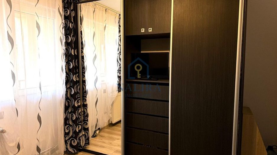 Apartament spatios de vanzare 3 camere Victoriei - Poză 10