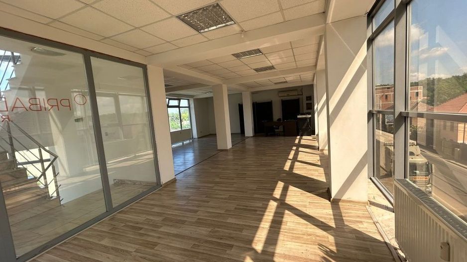 Spațiu birouri de închiriat – 80 mp. Locație foarte bună - Poză 1